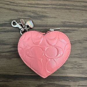 NWT COACH Heart Bag Charm With Patent Signature Leather CDD04 Pink